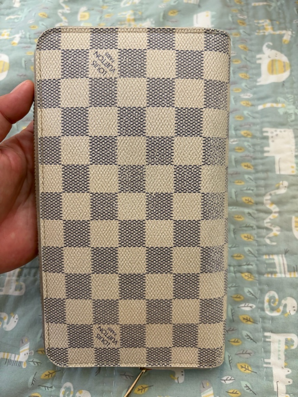 Louis Vuitton Zippy Organizer Wallet Azur (PRICE FIRM)